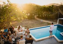How to Throw a Memorable Outdoor Party in 2024