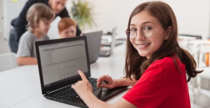 Benefits of Coding Classes for Kids