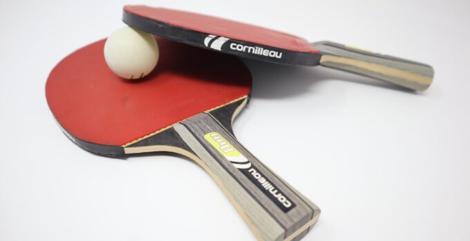 How to Choose Your Table Tennis Racket – 2024 Guide