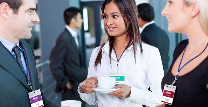 The Name Tag Advantage: How it Boosts Employee-Driven Marketing