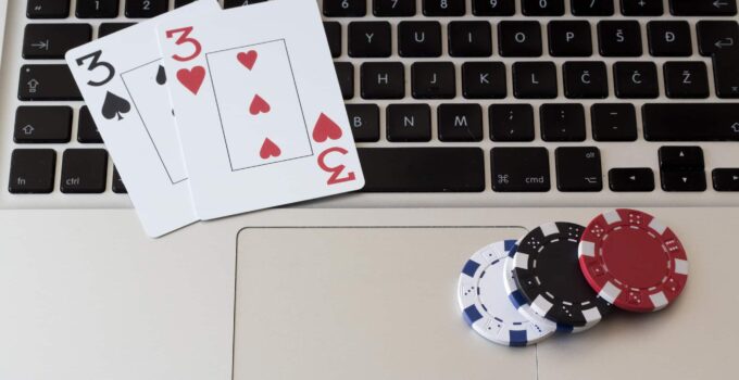 Is Online Poker Rigged? Investigating the Technology Behind Fair Gameplay