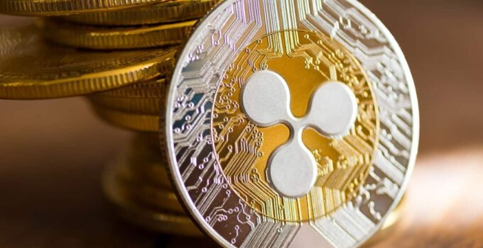 CRO or XRP: Which Is the Better Investment?