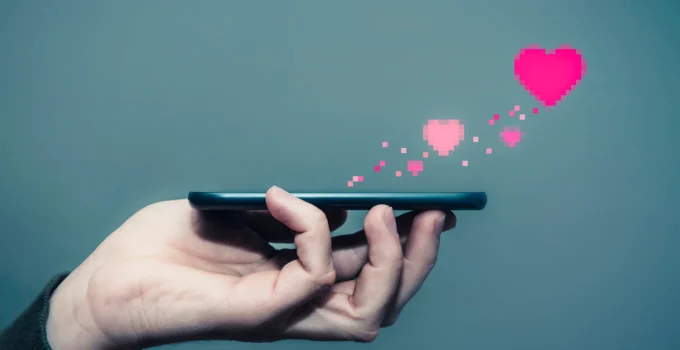 How the Internet Transformed Dating and Connection with Romantic Partners