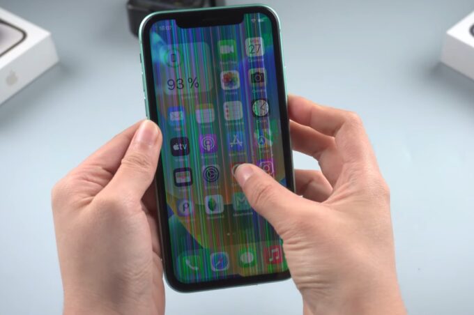 How to fix iPhone Vertical Lines
