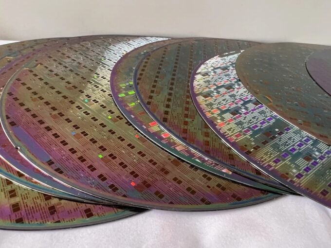 Patterned Wafers