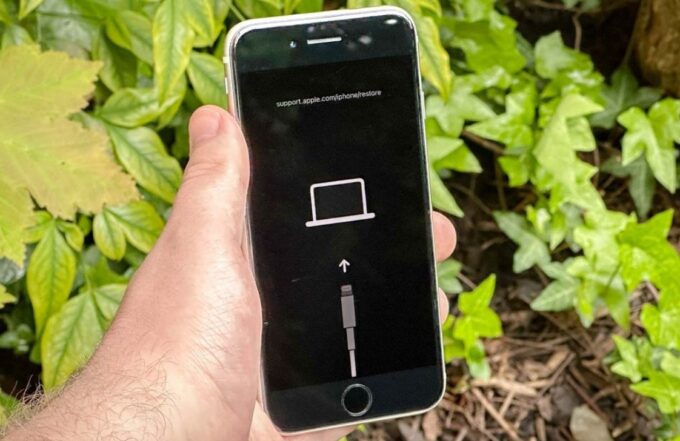 Using Recovery Mode to Reset Your iPhone Passcode