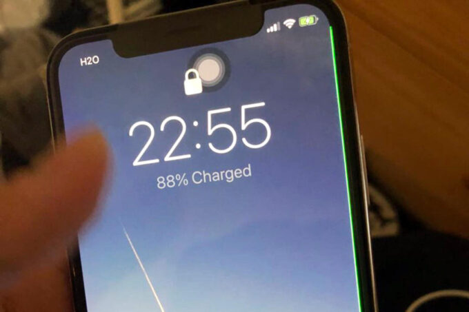green lines on iphone screen